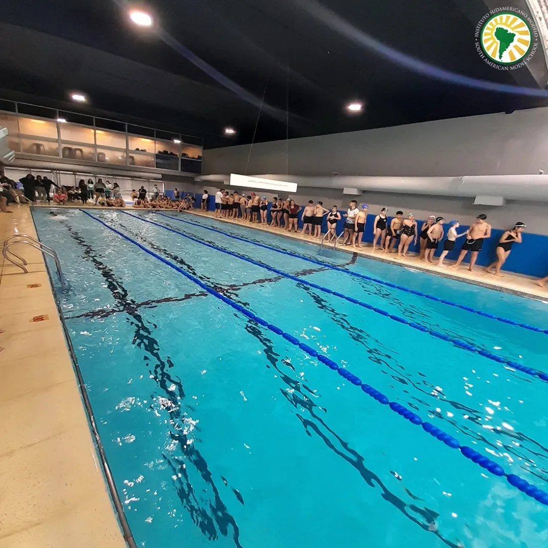 Natación y deportes